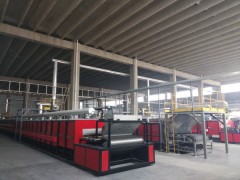 濰坊產(chǎn)品用途：焙燒化工載體，規(guī)格：47-1.65米電熱網(wǎng)帶窯